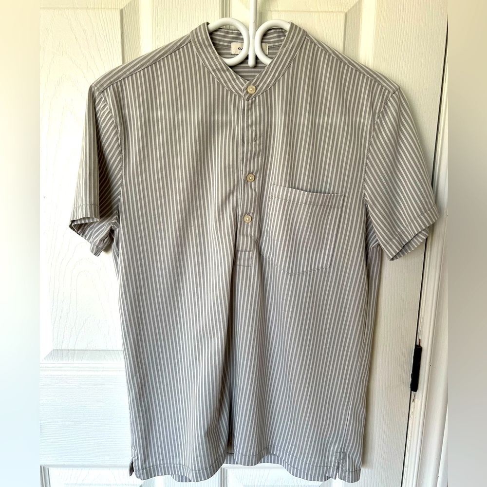Club Monaco stripped henley shirt in small
